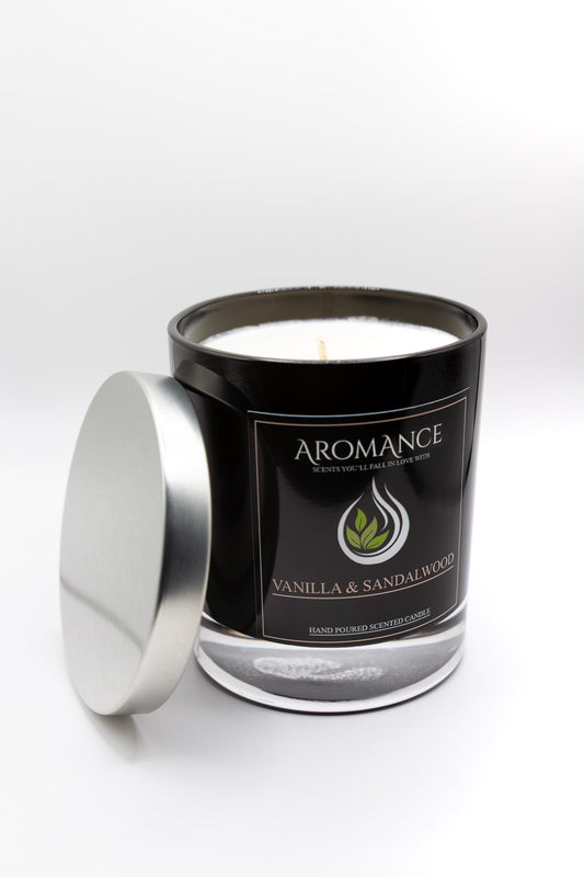 Vanilla & Sandalwood Scented Candle (30cl)